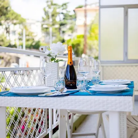 Porto Sole Vacation Apartment *